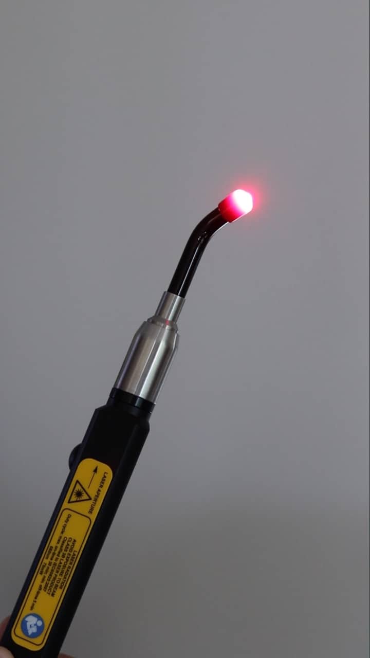 Red light therapy wand
